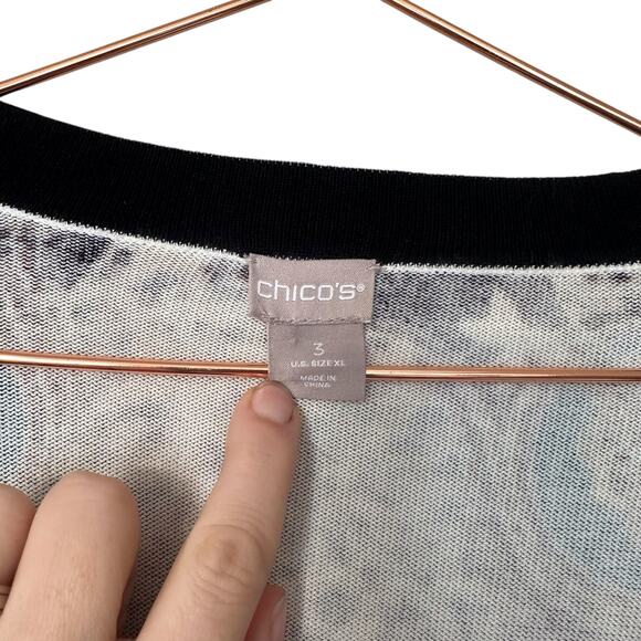 Chicos Paisley Animal Print Knit Cardigan Size 3 Large - Picture 2 of 6